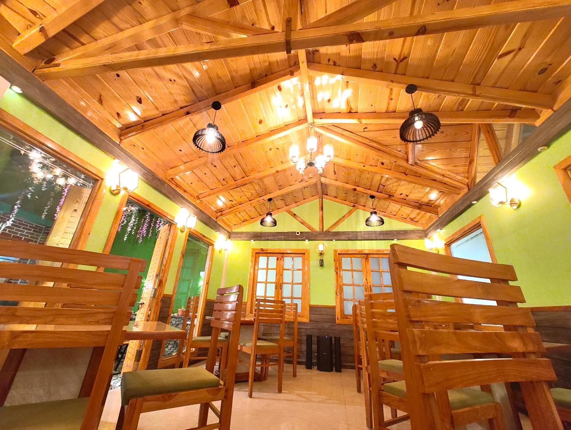 A Premium Hidden - Walking Distance From Naini - A Luxury Boutique In With Newly Decorated And Restaurat And Wi Fi - Wondfull Customer Service Awarded Hotel 3*