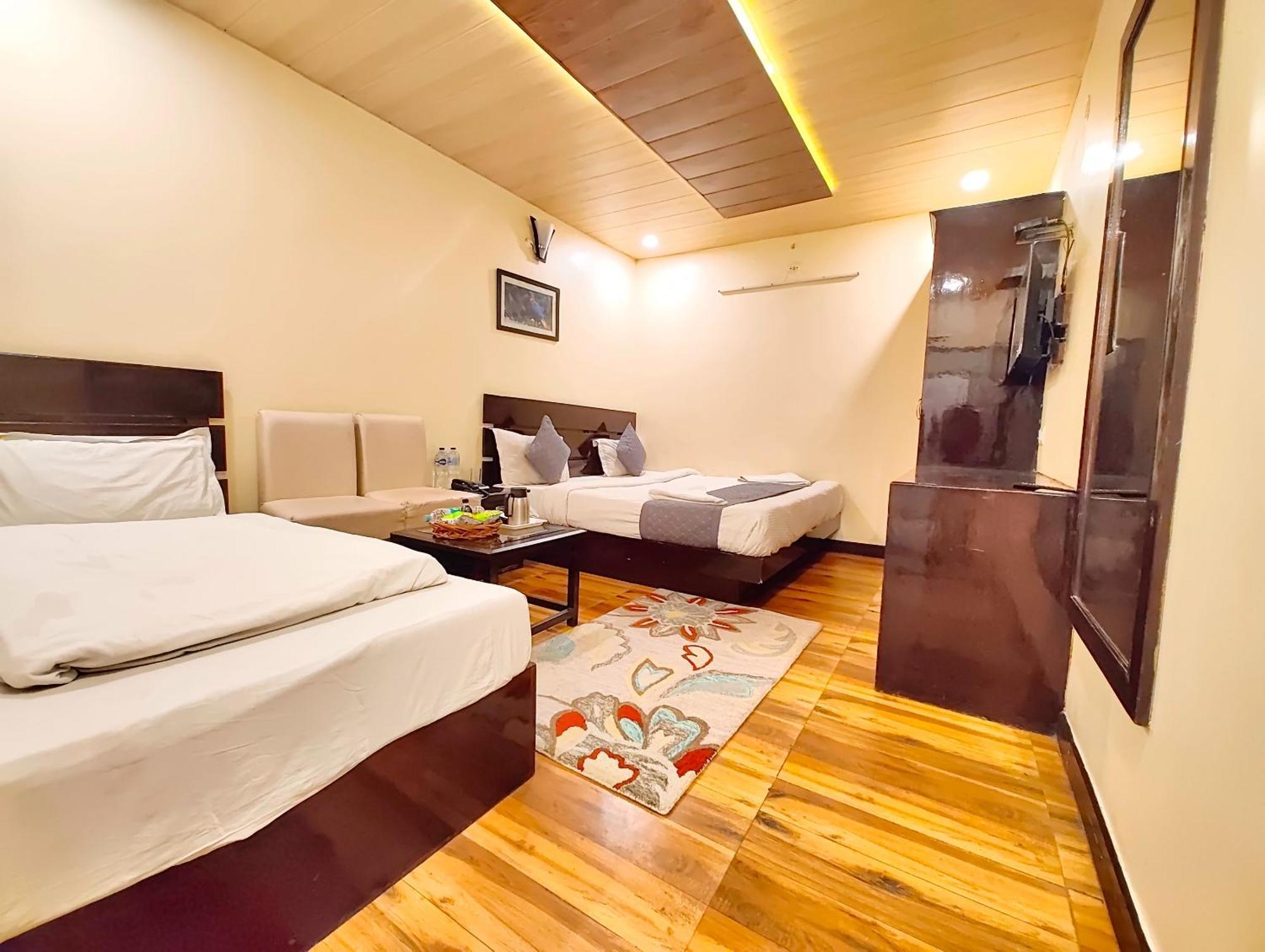 A Premium Hidden - Walking Distance From Naini - A Luxury Boutique In With Newly Decorated And Restaurat And Wi Fi - Wondfull Customer Service Awarded 3*