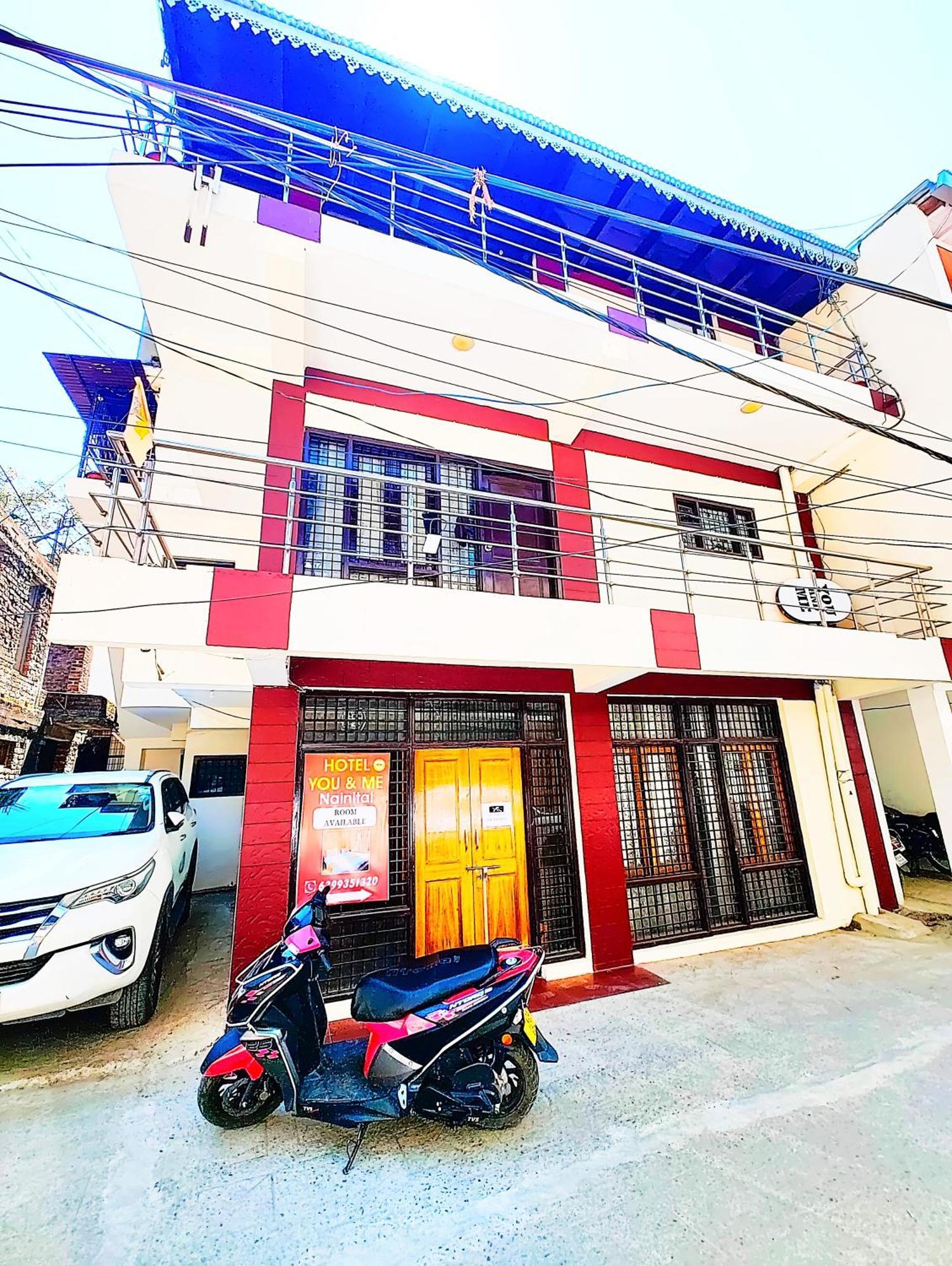 And Me - Near Mall Road And Naini With Wifi- Service And Parking Facilities Available - Book Now 3*