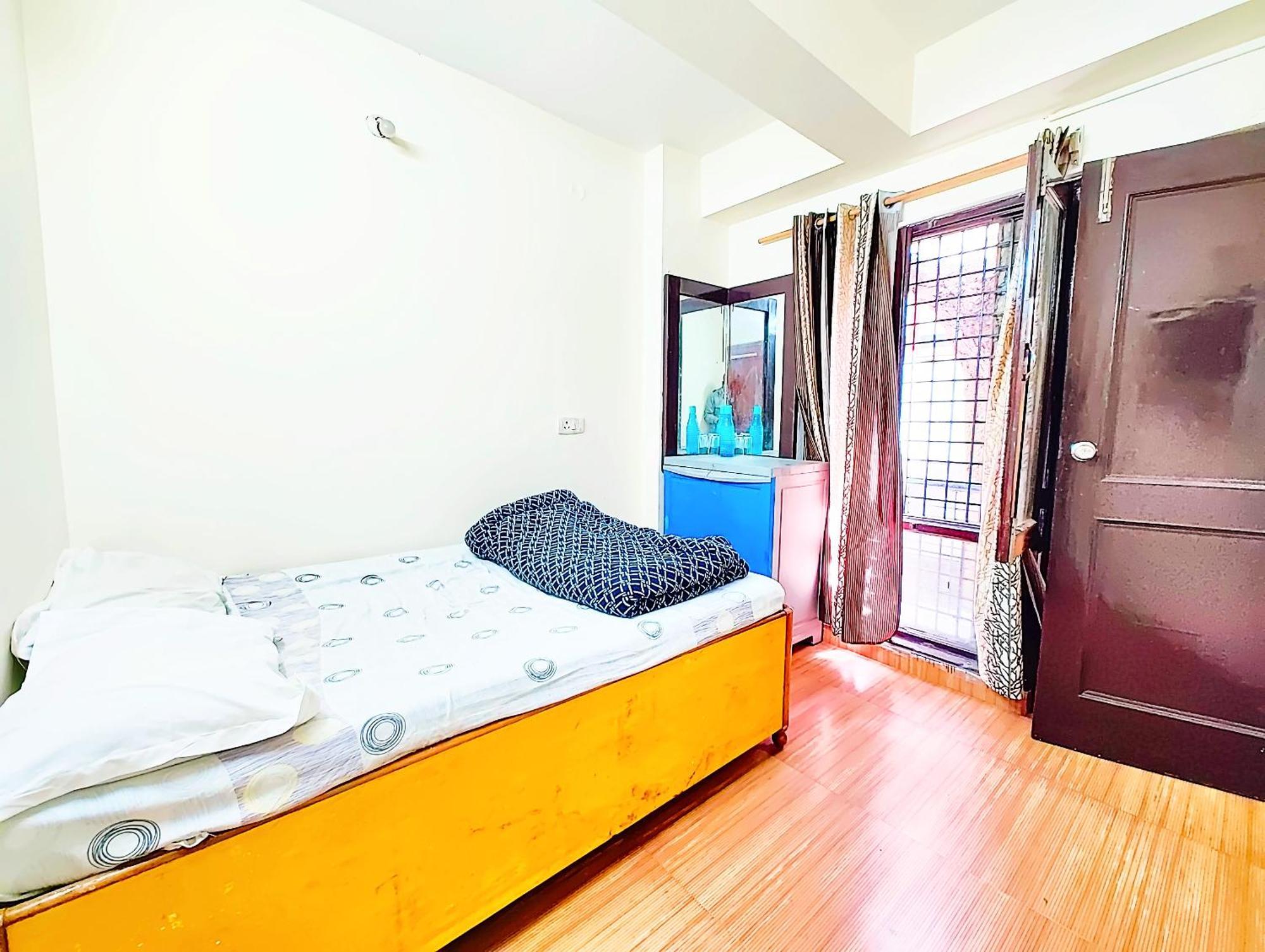 And Me - Near Mall Road And Naini With Wifi- Service And Parking Facilities Available - Book Now Nainital