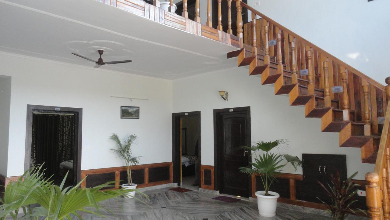 Hotel Niharika Palace Nainital