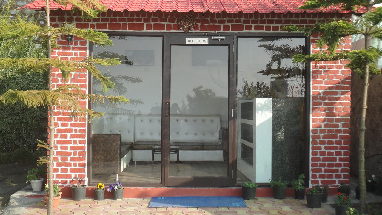 Hotel Niharika Palace Nainital