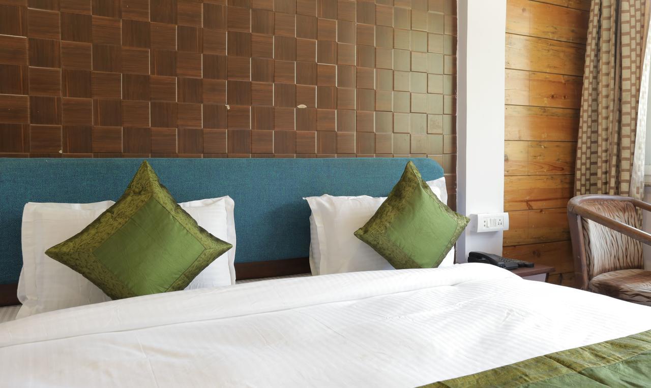 Hotel Treebo Trip The Oak Ridge 3*