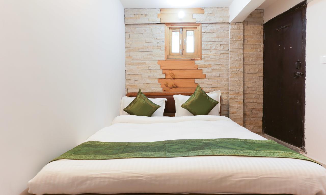 Hotel Treebo Trip The Oak Ridge 3*