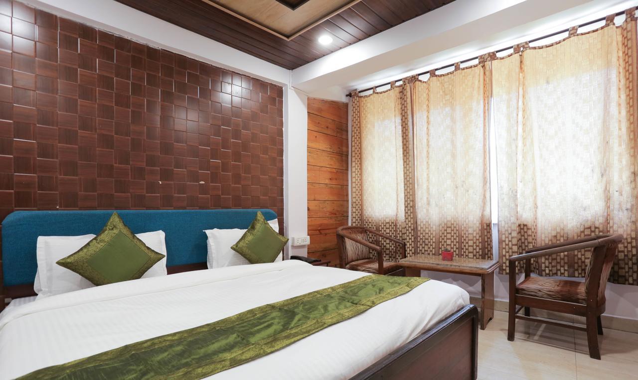 Hotel Treebo Trip The Oak Ridge 3*