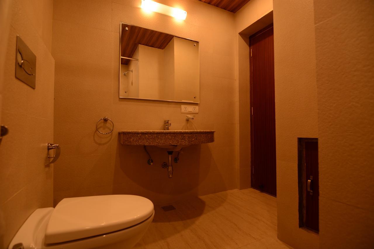 Hotel Welcomheritage Ashdale Nainital