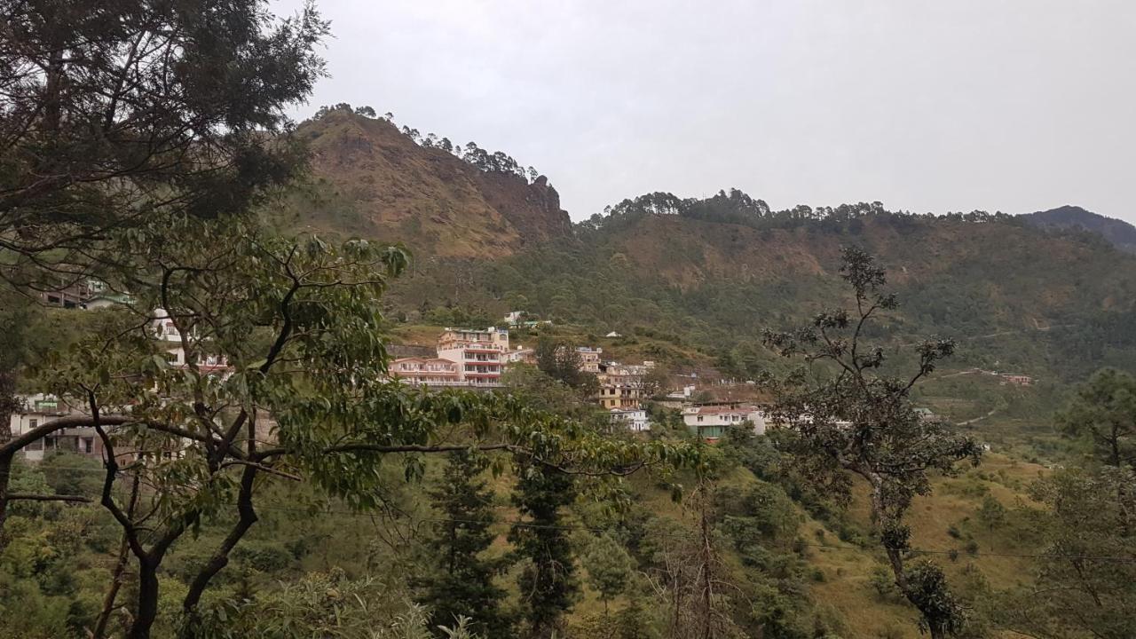 Oyo 23298 Uttaranchal Hotel Nainital
