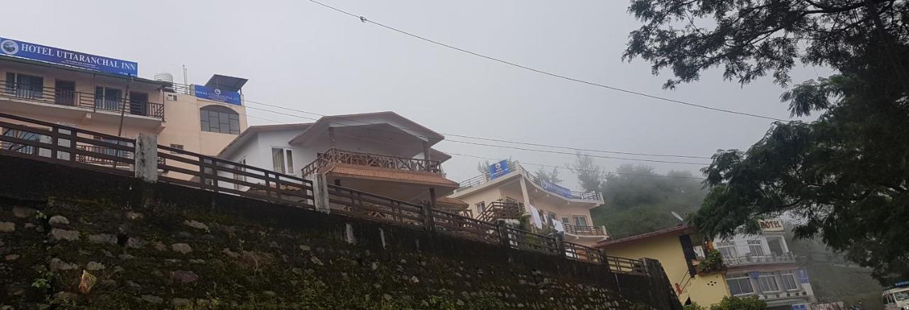 Oyo 23298 Uttaranchal Hotel