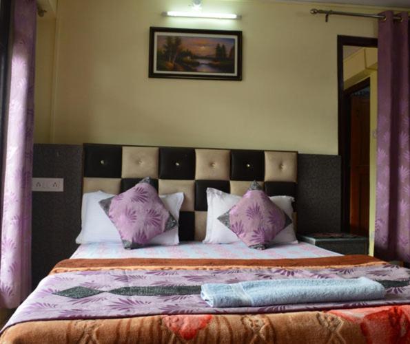 Guest house Manas *