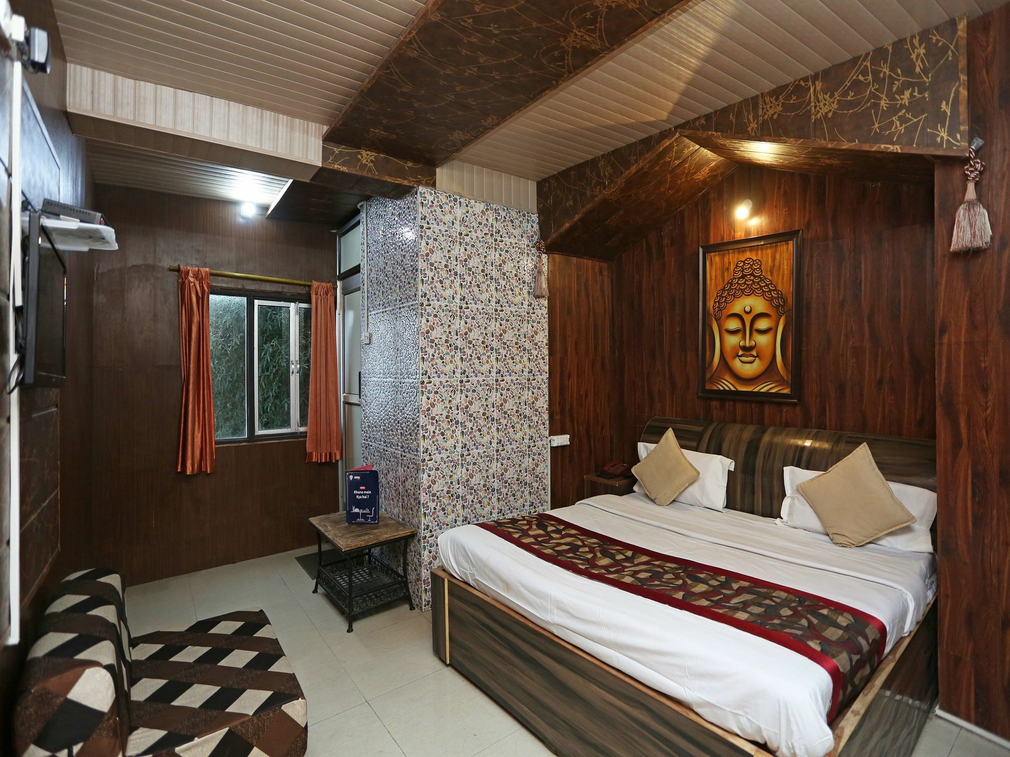 Hotel Oyo 10660 Long View Nainital