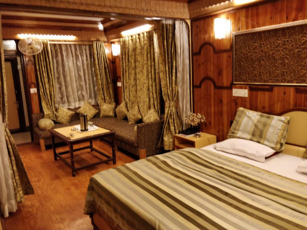 Maharaja Hotel 2*