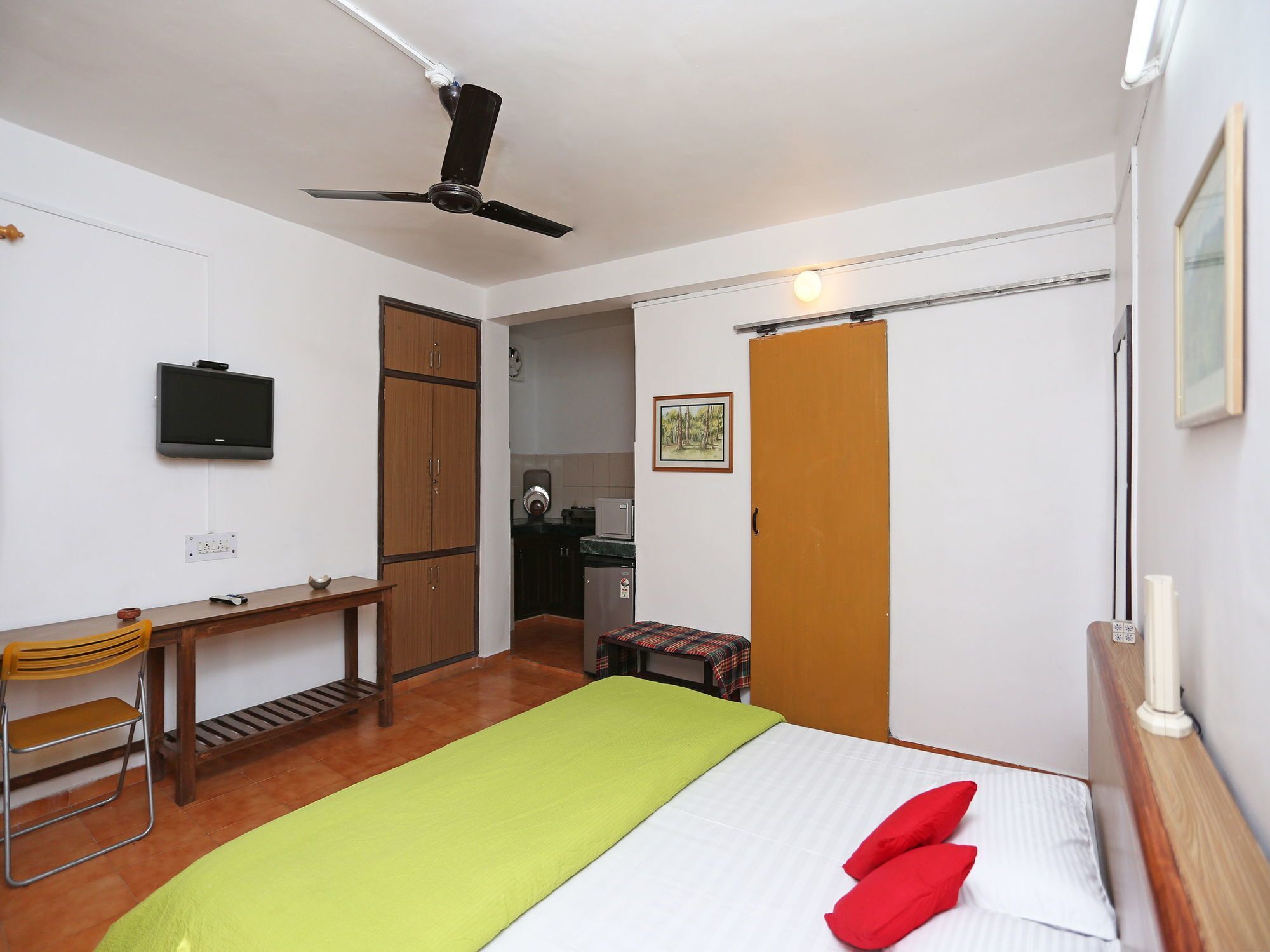Hotel Oyo 10312 Spacious Bhowali 3*