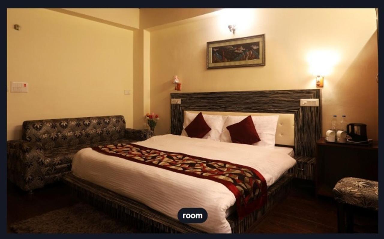Moon By Excellent Hospitality Hotel